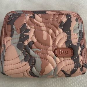 Lug Quilted Camouflage Wallet - Pink and Gray